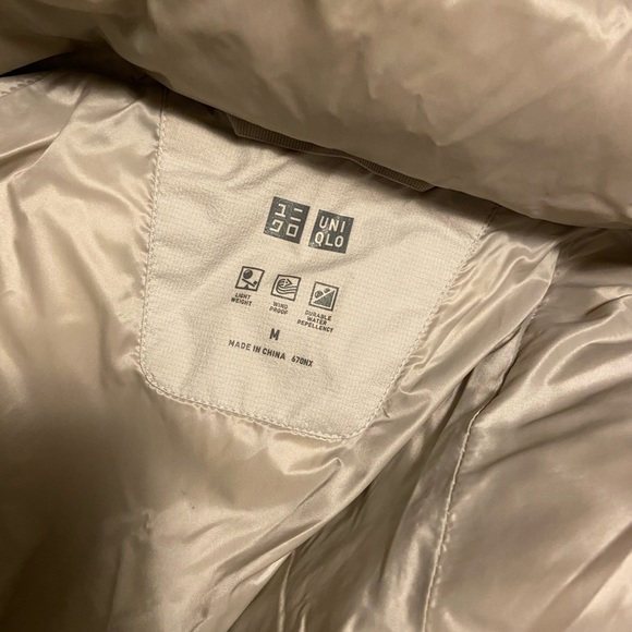 Uniqlo puffer jacket - Picture 4 of 4